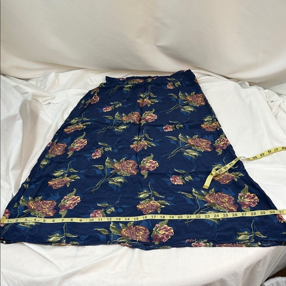 Kathy Ireland Dark Blue Floral Maxi Skirt Size 12 - Picture 6 of 8